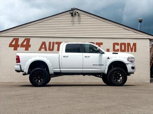 2022 RAM 2500 Big Horn Crew Cab 4x4 6'4' Box