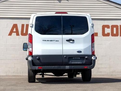 2017 Ford Transit-350 XL
