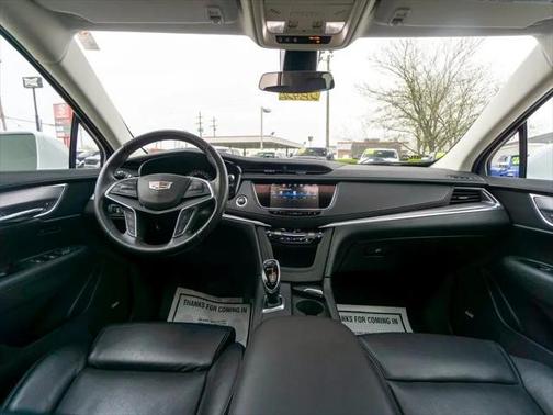 2017 Cadillac XT5 Premium Luxury