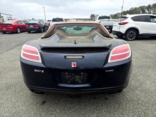 2007 Saturn Sky Red Line