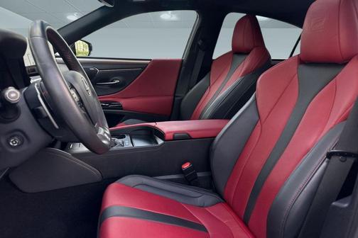 Iridium 2024 Lexus ES 300h Base