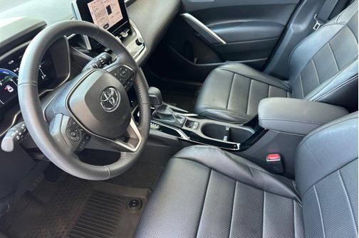 2024 Toyota Corolla Hybrid SE