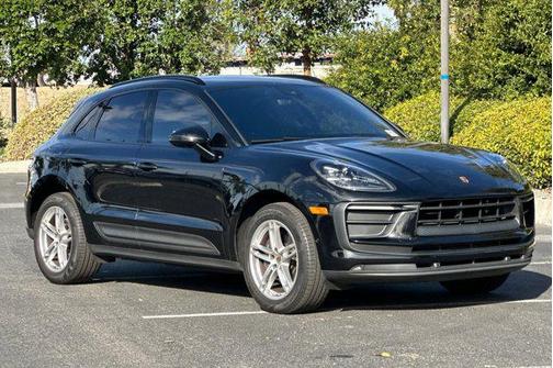 Black 2022 Porsche Macan Macan