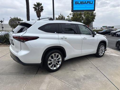 2024 Toyota Highlander Limited
