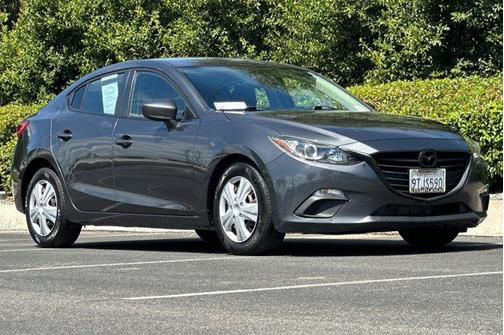 2016 Mazda Mazda3 i Sport