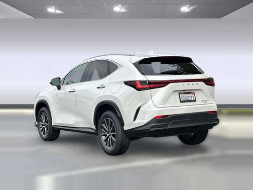 2024 Lexus NX 350h Premium