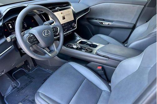 2025 Lexus RZ 450e RZ 450e