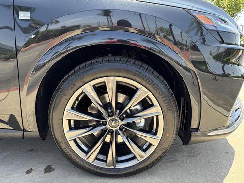 2025 Lexus RX 350 F SPORT Design
