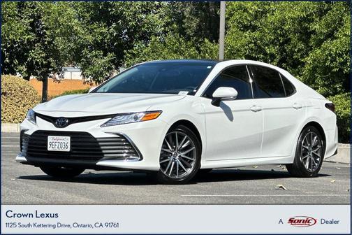 Wind Chill Pearl 2023 Toyota Camry XLE
