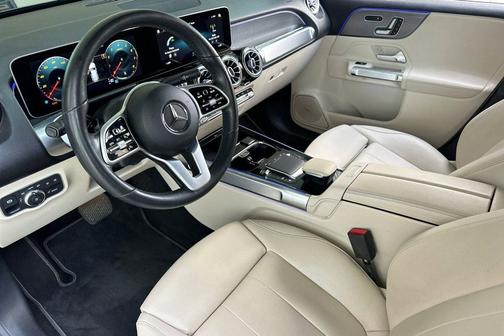 Black 2021 Mercedes-Benz GLB 250 4MATIC