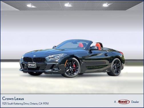 Black Sapphire Metallic 2024 BMW Z4 M40i