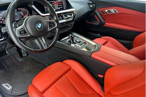 Black Sapphire Metallic 2024 BMW Z4 M40i