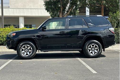 2024 Toyota 4Runner TRD Off Road