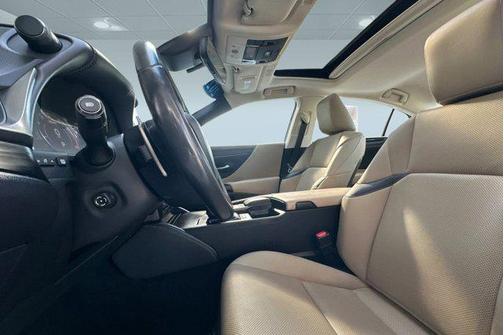 2021 Lexus ES 350 Base