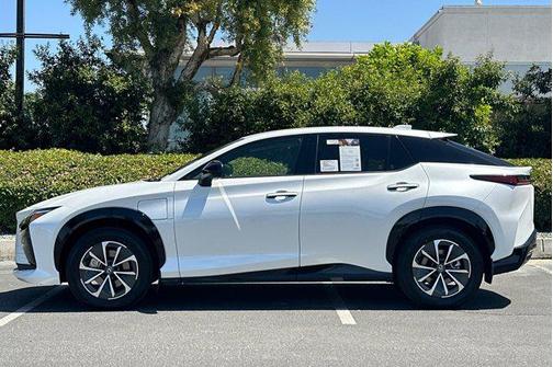 2025 Lexus RZ 300e RZ 300e