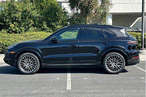 2020 Porsche Cayenne Cayenne