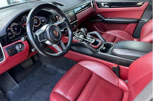 2020 Porsche Cayenne Cayenne