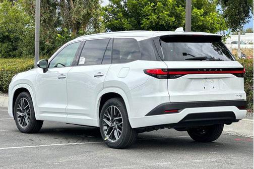 Wind Chill Pearl 2026 Lexus TX 350 Premium