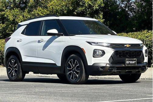 Summit White 2022 Chevrolet Trailblazer ACTIV