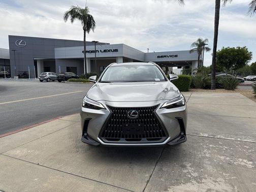 2025 Lexus NX 350h Premium