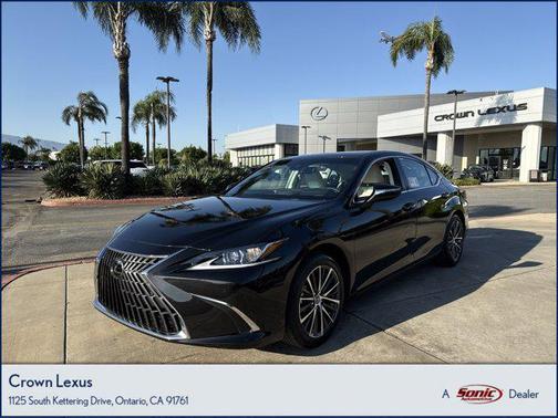 2025 Lexus ES 300h Base