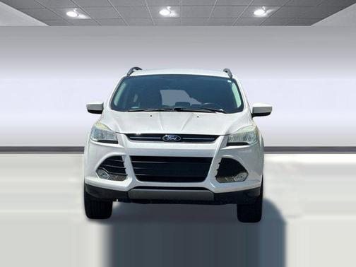 White Platinum Metallic Tri-Coat 2015 Ford Escape SE