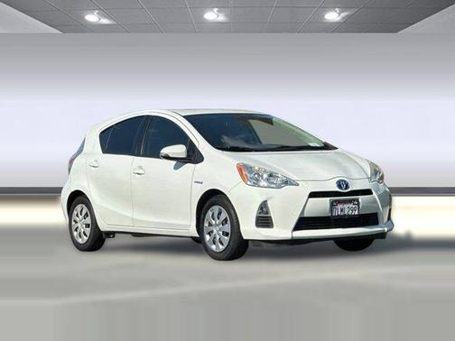 2014 Toyota Prius c Two