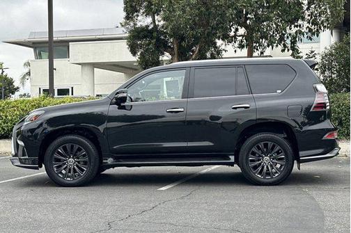 2023 Lexus GX 460 Premium