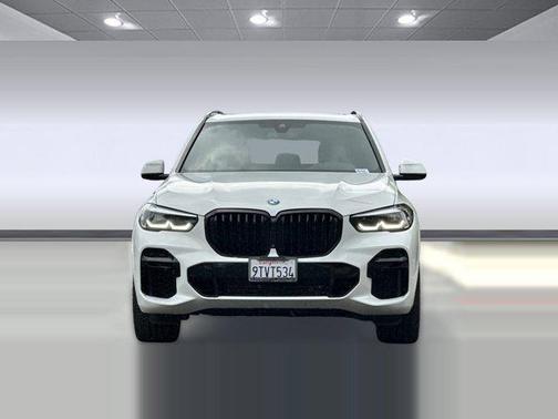 Alpine White 2022 BMW X5 sDrive40i