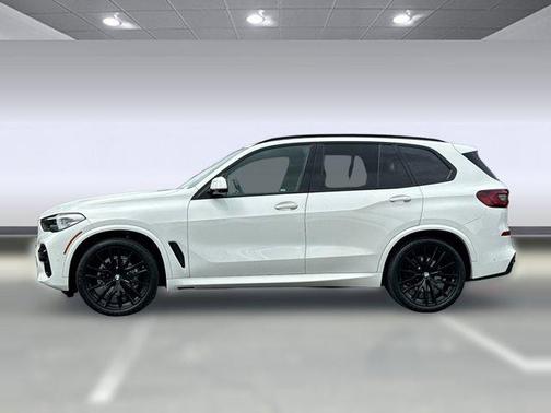 Alpine White 2022 BMW X5 sDrive40i