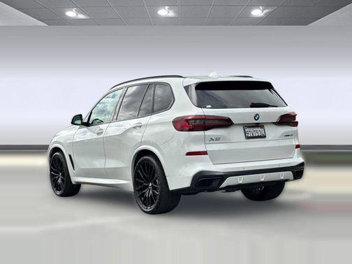 Alpine White 2022 BMW X5 sDrive40i