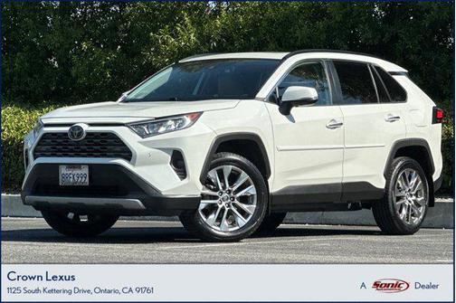 Blizzard Pearl 2020 Toyota RAV4 Limited