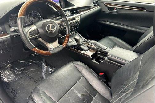 2018 Lexus ES 350 Base