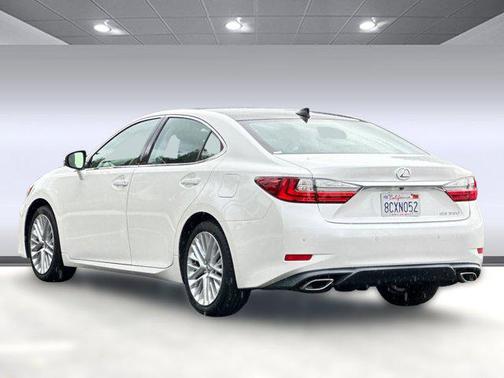 2018 Lexus ES 350 Base