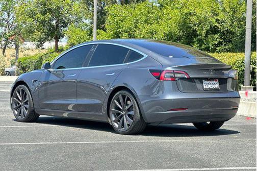 Gray 2018 Tesla Model 3 Long Range