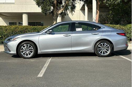 2025 Lexus ES 350 Base