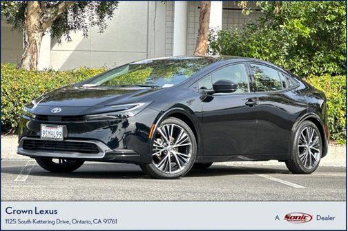 2025 Toyota Prius XLE
