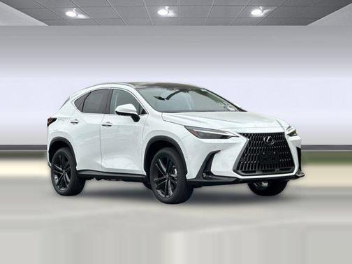 2026 Lexus NX 450h+ Luxury