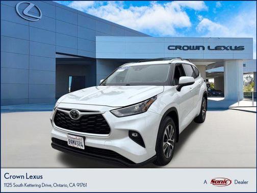 2022 Toyota Highlander XLE