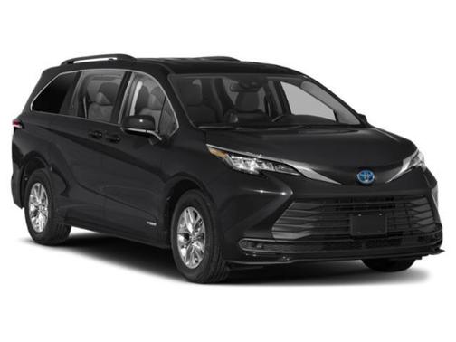 Ice Cap 2023 Toyota Sienna LE