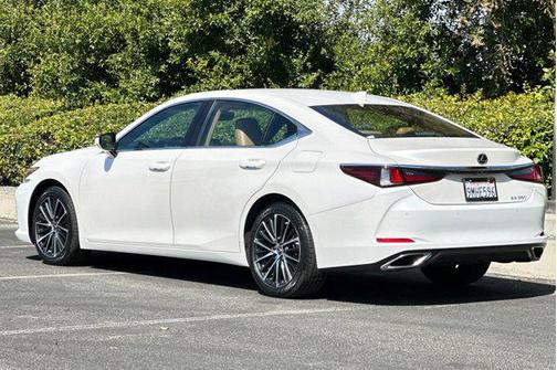 2024 Lexus ES 350 Base