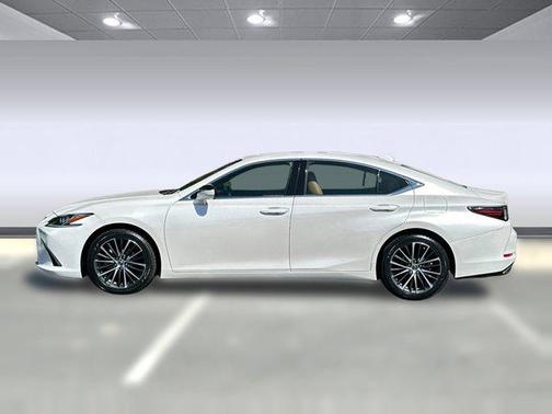 2024 Lexus ES 350 Base