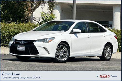 2015 Toyota Camry SE