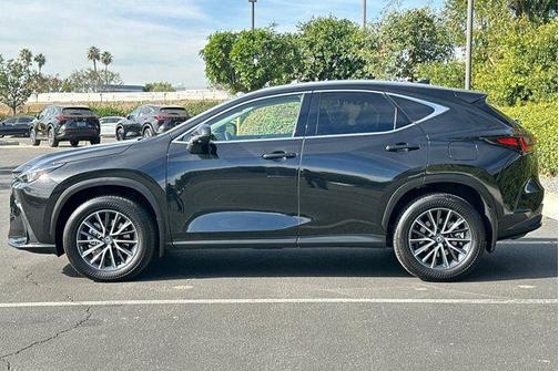 2025 Lexus NX 350h Premium