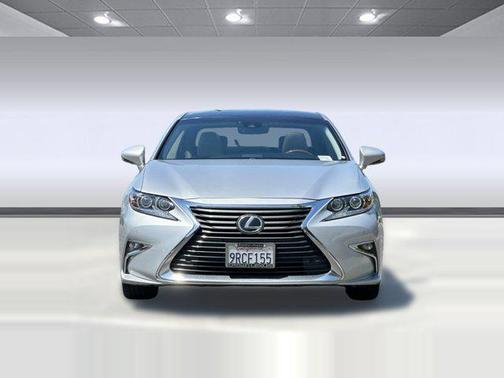 Silver 2016 Lexus ES 350 Base
