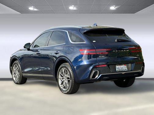 2022 Genesis GV70 2.5T AWD
