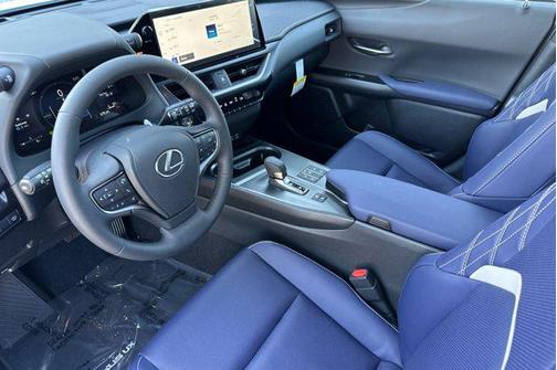 2026 Lexus UX 300h Premium