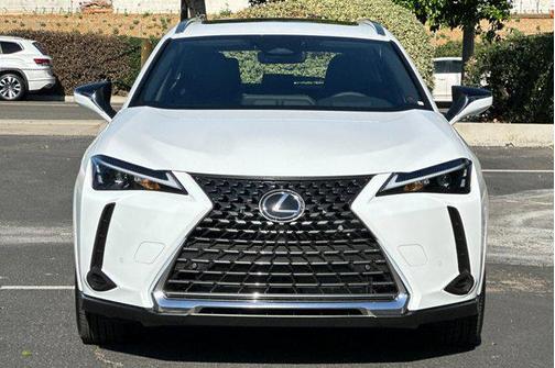 2026 Lexus UX 300h Premium