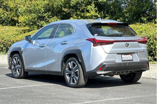 2023 Lexus UX 250h Base