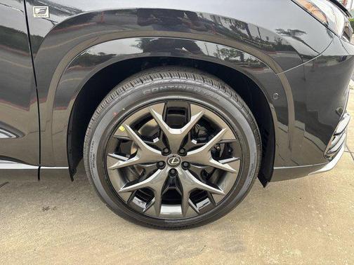 2025 Lexus TX 500h F SPORT Premium